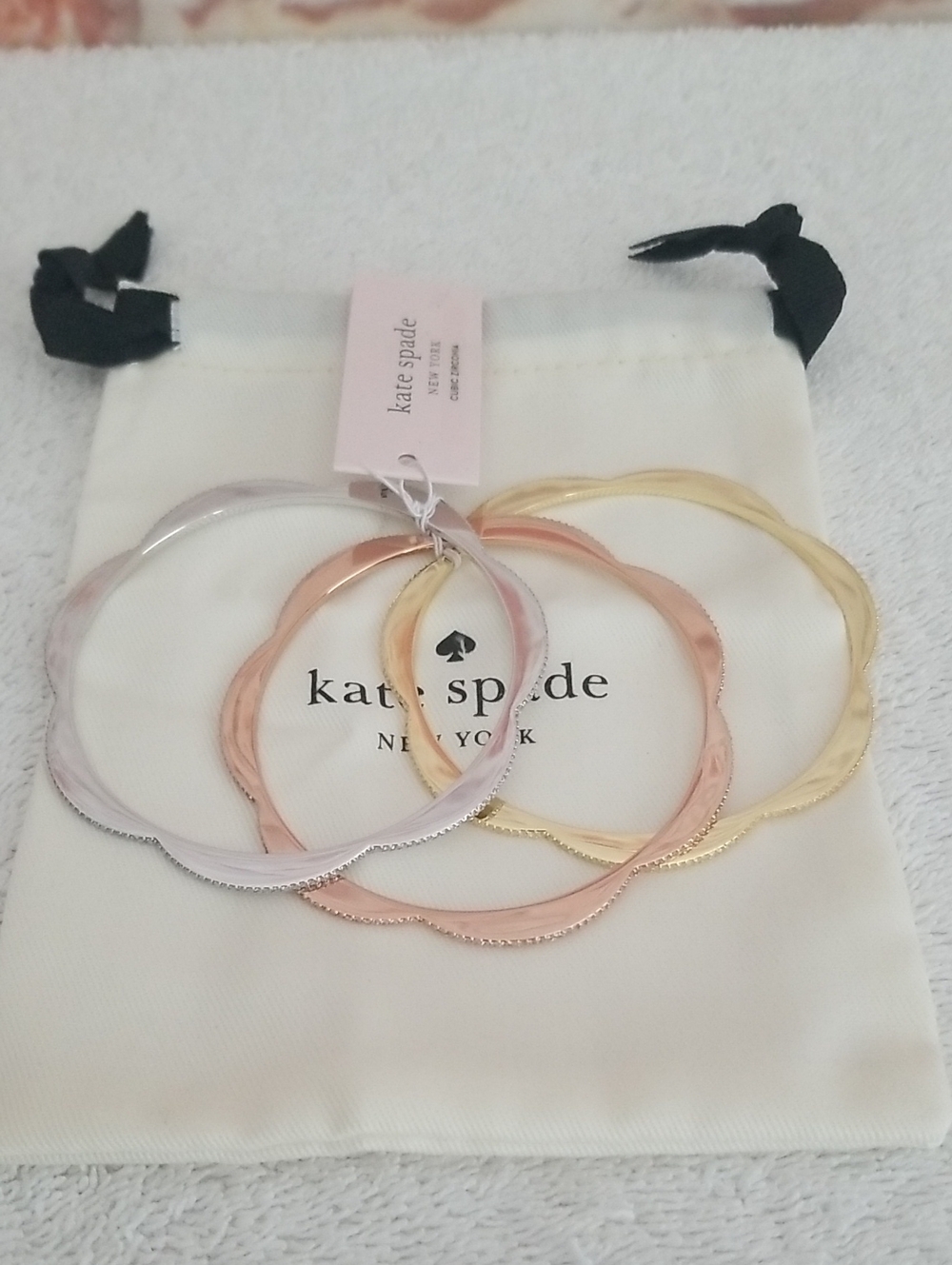 New kate spade Slender Pave Scallop Bracelets (3)